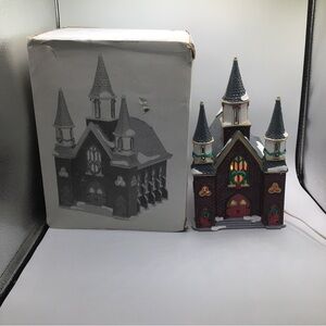1992 Department 56 The Original Snow Village “St Luke’s Church” W/Box 5421-6